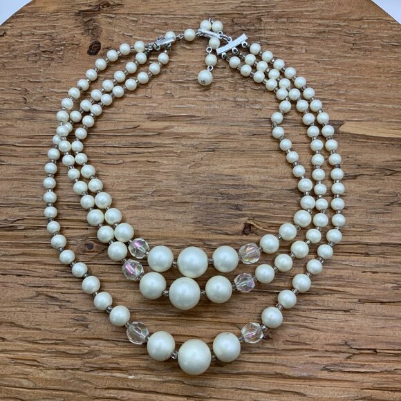 Japan Vintage Triple Strands White Beaded Silver Tone Hook Clasp Necklace - Picture 3 of 6